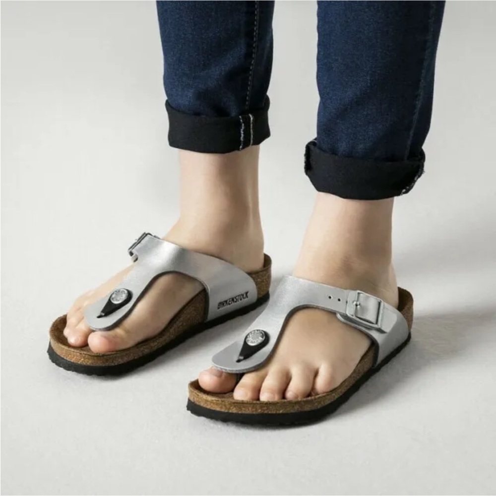 NWOT Birkenstock Gizeh